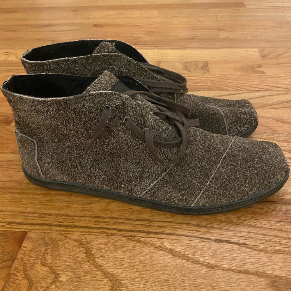 Toms Brown Chukka Boots for Men